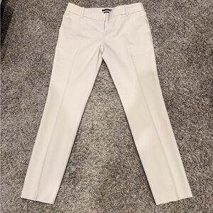 Express Women's Cream Capris